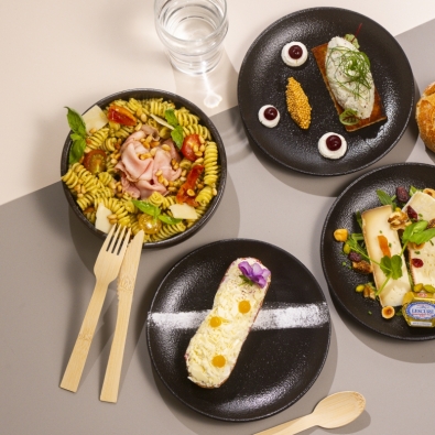 Plateau repas C 
Entrée : Rillette de cabillaud à la graine